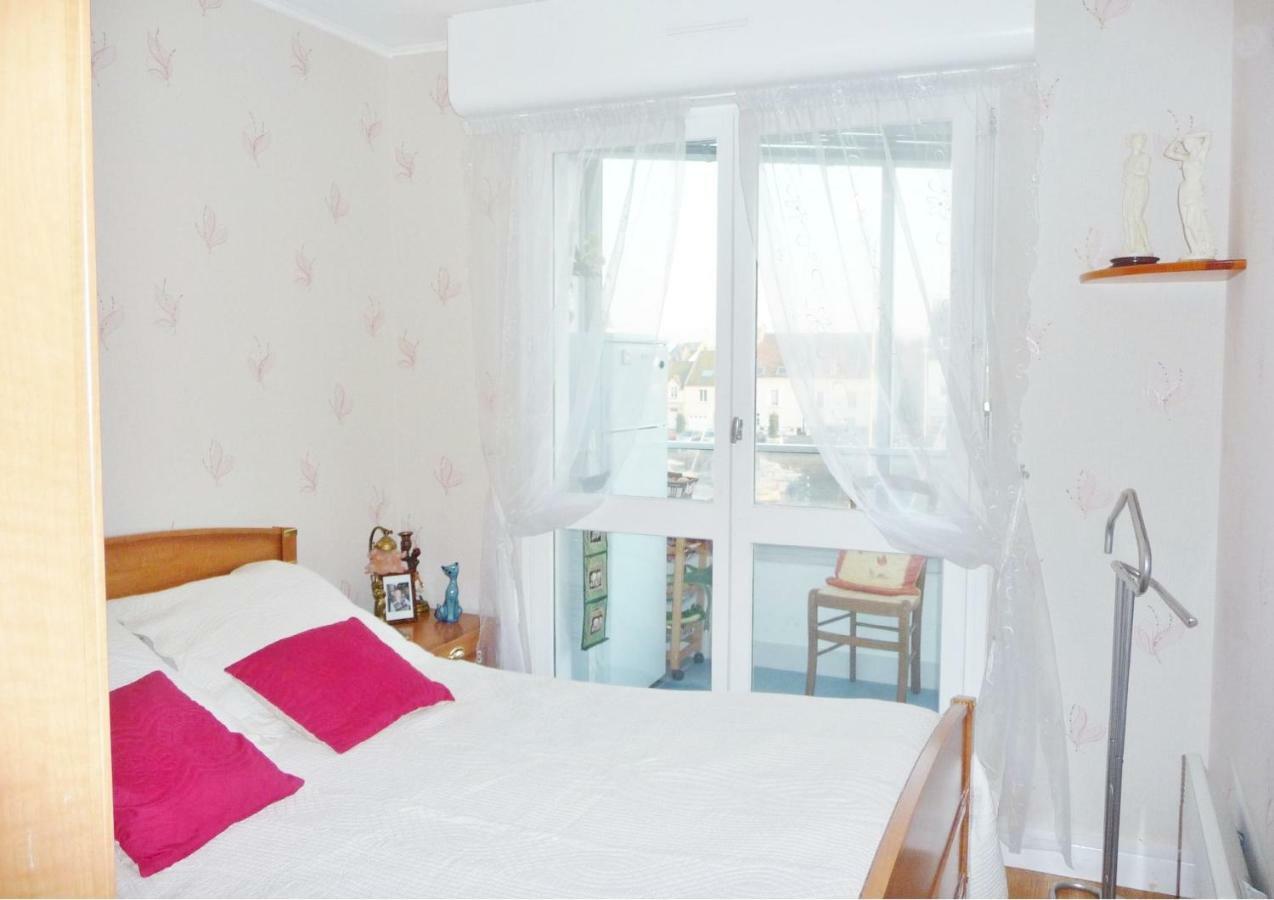 Ferienwohnung Cap Horn Ensoleille Face Port Courseulles-sur-Mer Exterior foto